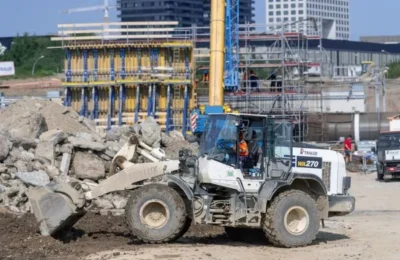 Why Generator Set kVA Alone Cannot Identify an ECM heavy equipment application image