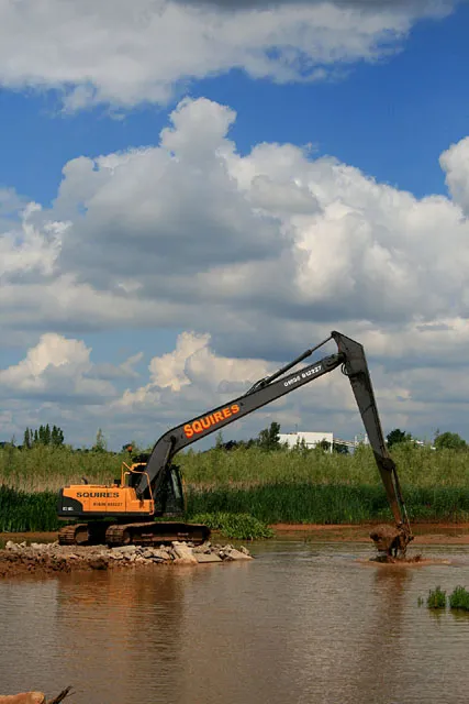 Volvo ECU Application Clues for Industrial Diesel Equipment detail scene image